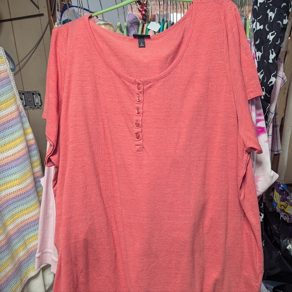 Torrid 4 top